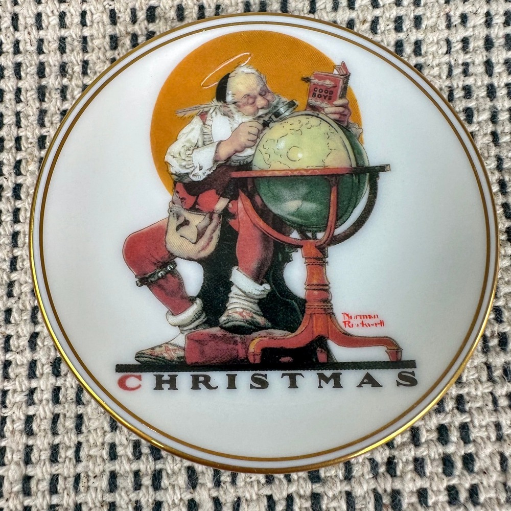 Norman Rockwell Mini Plate Limited Edition Santa's Good Boys 1983 Decorative